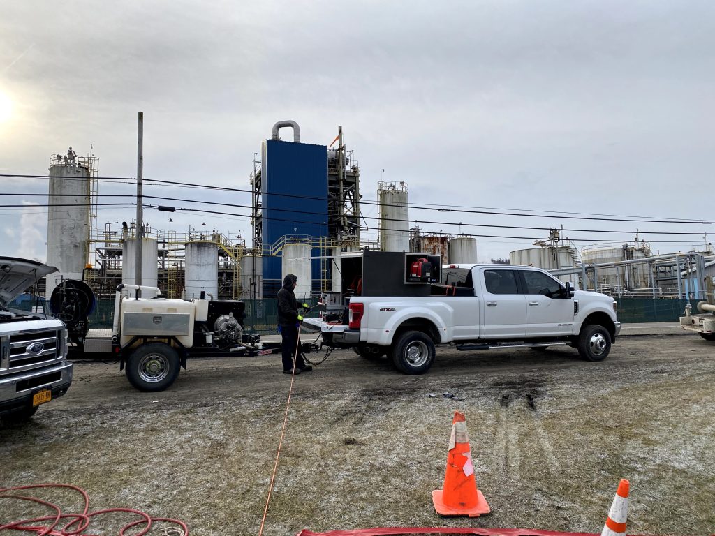 Industrial pipelining services